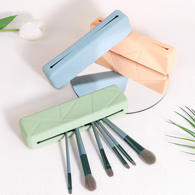 Harga yang bagus Kasus sikat make-up silikon portabel LFGB Kapasitas besar on line