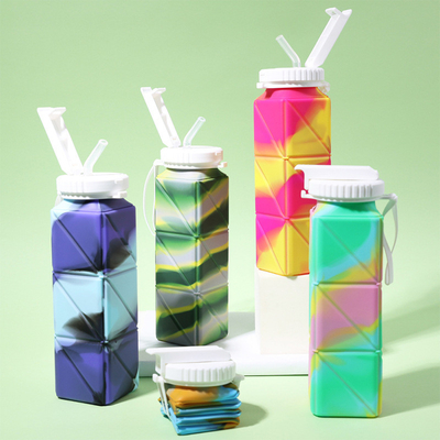 Harga yang bagus Botol Perjalanan Silikon BPA Bebas Makanan yang Dapat Lipat 620ml Untuk Gym Hiking Sports Camp School on line