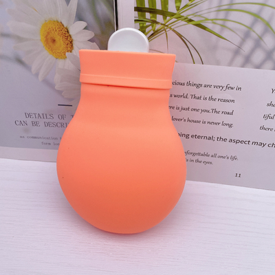 Harga yang bagus Soft Touch And Comfortable Silicone Hot Water Bag Untuk Terapi Panas Dan Dingin on line