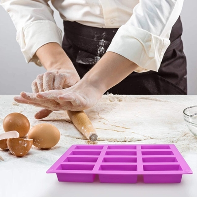 Harga yang bagus Cetakan Kue Silikon Anti Lengket Beraneka Warna Tidak Berbau Tahan Lama on line