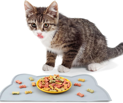 Harga yang bagus Silicone Pet Food Mat Untuk Lantai Waterproof Non Slip Pet Feeding Mat Raised Edge Cat Bowl Mat Travel Mudah ToTake PlaceMat on line
