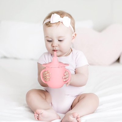 Harga yang bagus Silikon Training Sippy Cups Dengan Tutup Jerami Dan Non Slip Handle Tumpahan Proof Trainer Cup Transition Cup on line