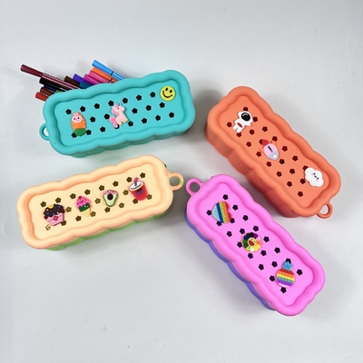 Harga yang bagus DIY Style Silicone Pencil Case Cute Pencil Pouch untuk Siswa Alat tulis Hadiah Natal on line
