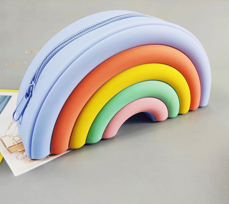 Rainbow Pop Shoulder Purse Fidget Toys Bag Sensory Silicone Rainbow Clouds Backpack Untuk Gadis Pencil Pen Case Anak-anak Hadiah