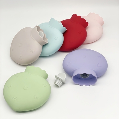 Harga yang bagus 500ml Soft Comfortable Silicone Hot Water Bottle With Screw Cap Leakproof Bag Untuk Meredakan Nyeri Pinggang Belakang Leher, Bahu on line