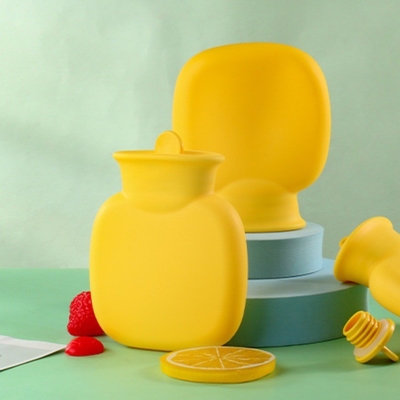 Harga yang bagus 350ml Tas Botol Air Panas Cantik Dengan Tutup Yang Dapat Dihapus Untuk Hadiah Natal Wanita Anak on line