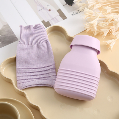 Harga yang bagus Soft Silicone Mini Hot Water Bottle Bag Dengan Tutup Compress Hot Cold Untuk Bayi Anak-anak Penghilang Nyeri on line